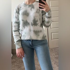 Tie Dye Sweater green like-new warm cozy knit fall winter spring layering piece
